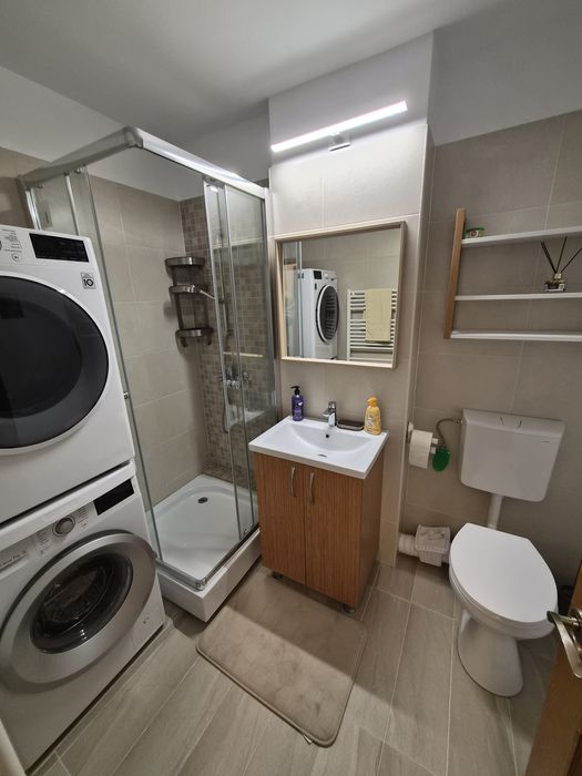 3 camere,etaj 1, centrala, 2 bai, Drumul Taberei - Bucla