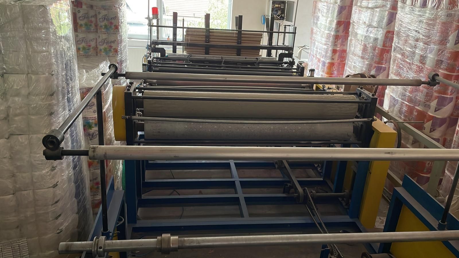 Linie pentru fabricarea hârtiei igienice și prosoapelor de bucatarie