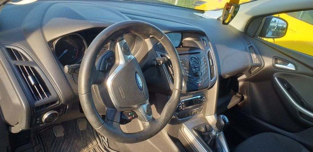 Dezmembrez focus 3 2013 1.6 tdci
