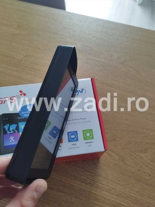 Gps profesional PNI L710-program TIR-full Europa-garantie-zadi.ro