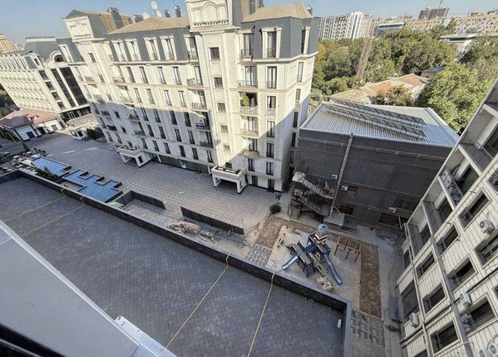 Квартира продается 3/9/10 на жк Viaport