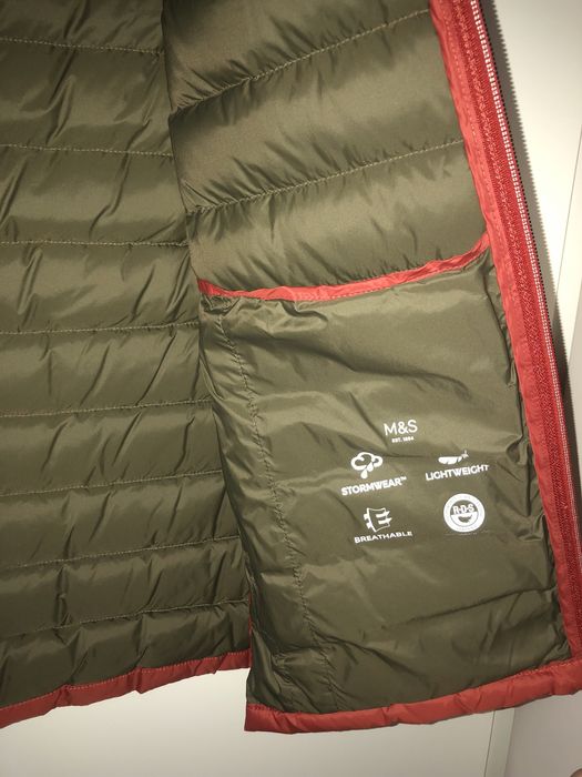 Vesta MARKS & SPENCER cu umplutura de puf, marime L