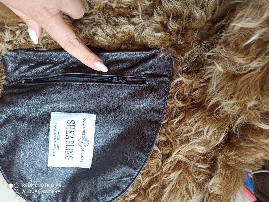 Дизайнерско италянско палто с естествена кожа на марката Shearling