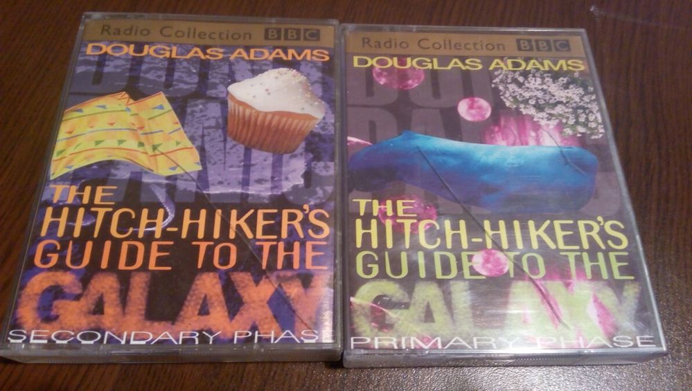 Пътеводител на галактическия стопаджия - The Hitch Hiker's guide
