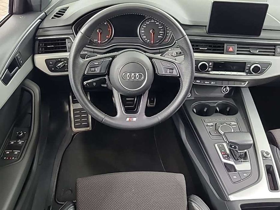 Audi A4 1.4  150CP  S-Line