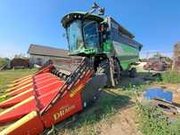 Combină agricolă cu toate echipamentele