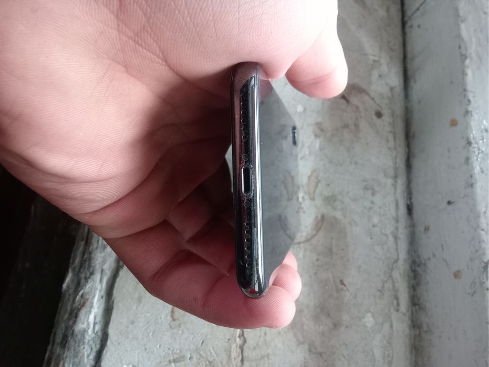 IPhone X 256 Ochilmagan Radnoy telefon