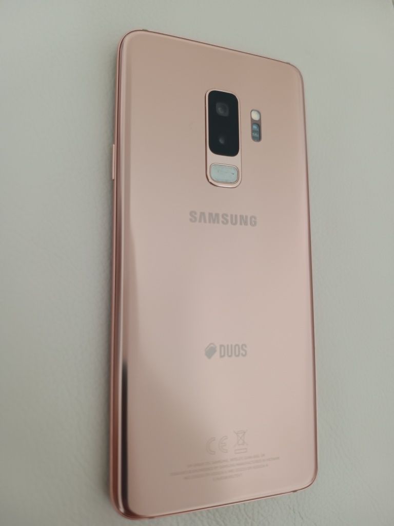 Samsung S9+,dual SIM,gold.