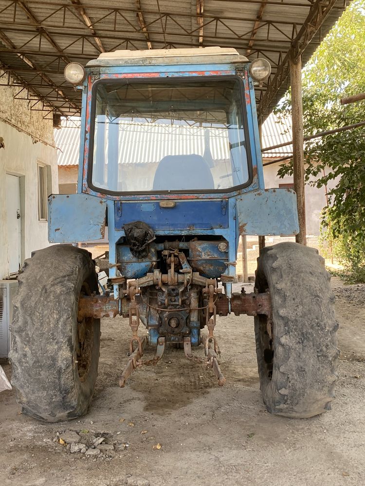 Traktor MTZ-80 Sotiladi