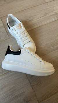 Alexander McQueen adidasi dama