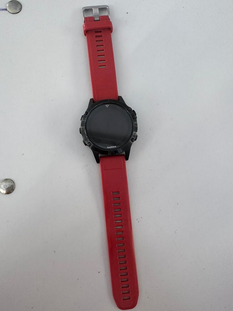 Часы Garmin fenix 5