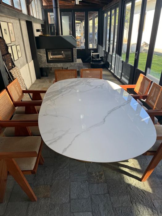 Дизайнерска маса