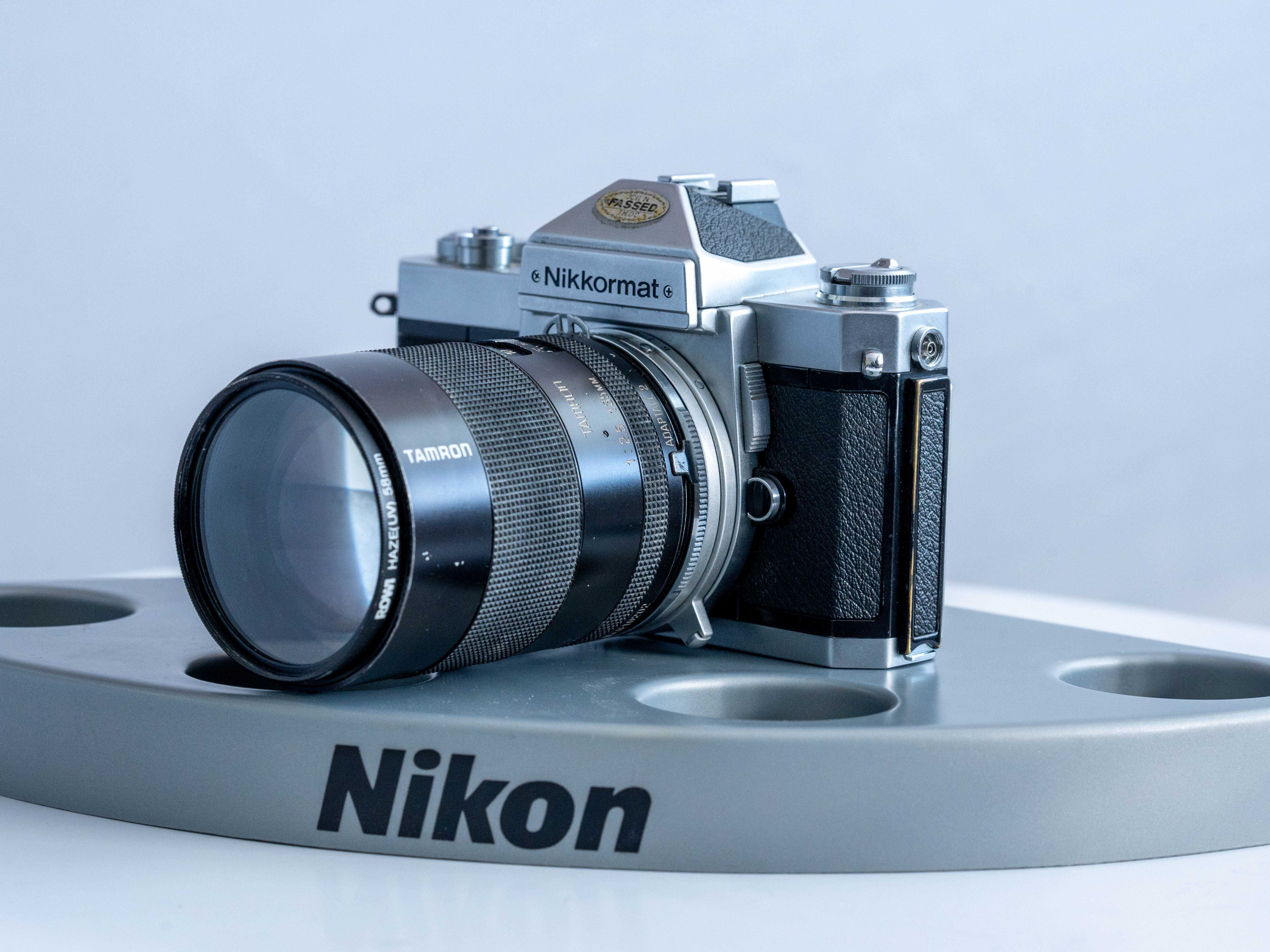 Nikon Nikkormat + 135mm Tamron f2.5 Обектив за Никон
