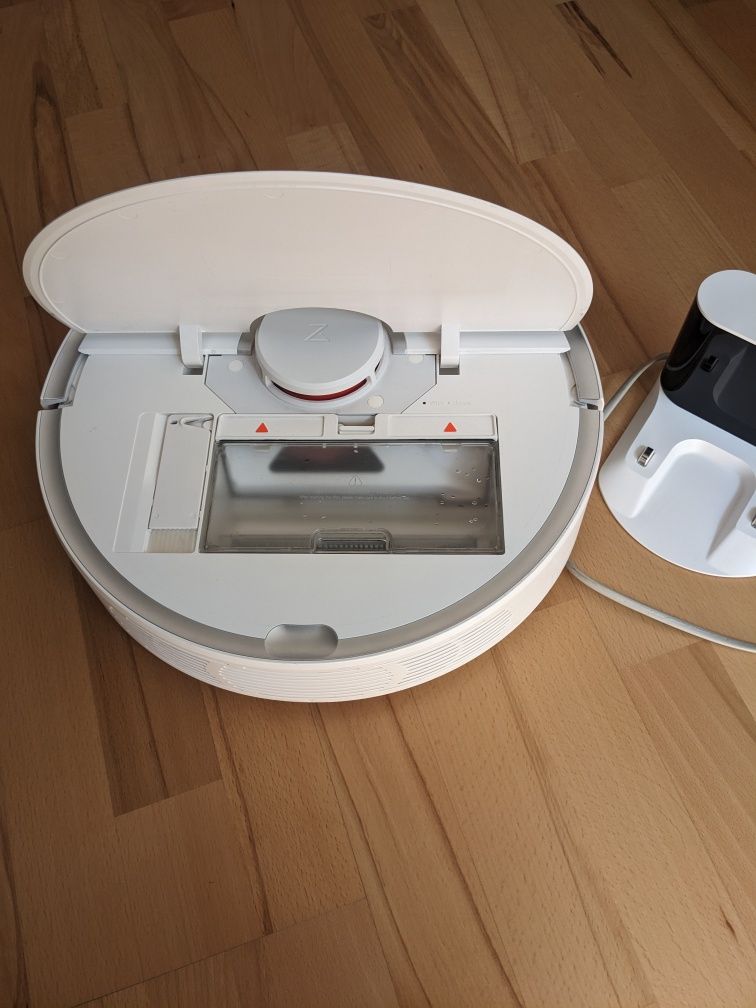 Roborock S50/S5 прахусмокачка робот