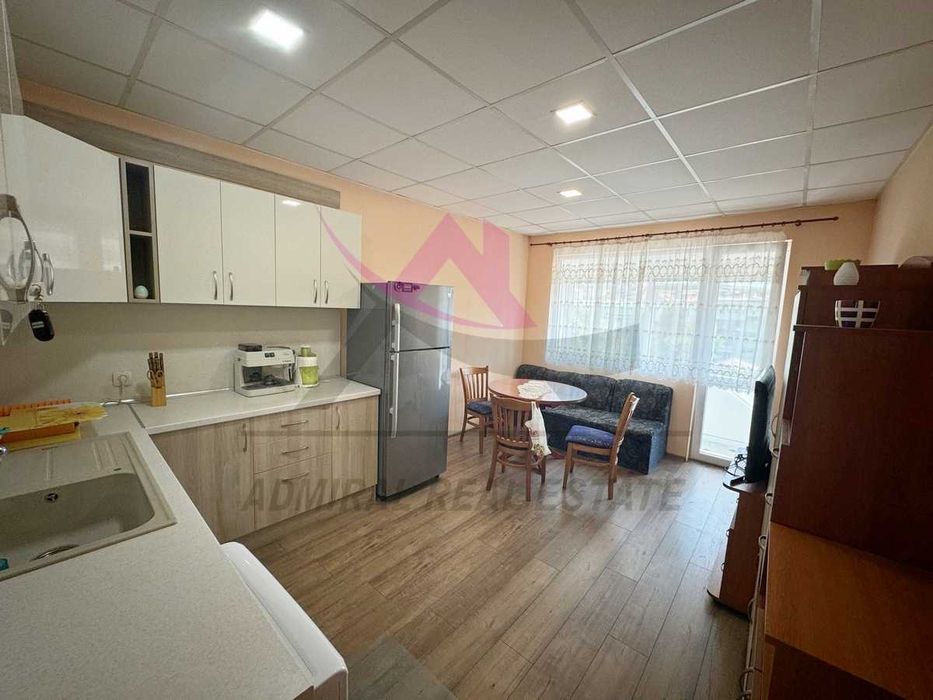 Дава се под наем Тристаен апартамент в Варна, Аспарухово - 70 кв.м за 550 € - Снимка #1