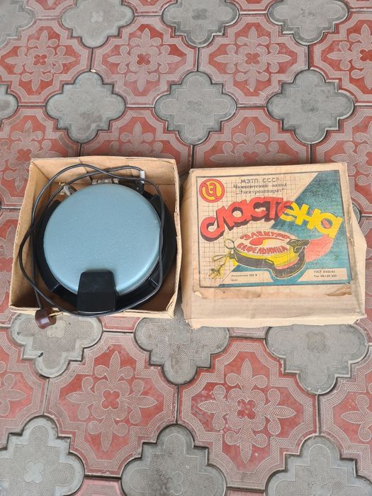 Злекро вафельница