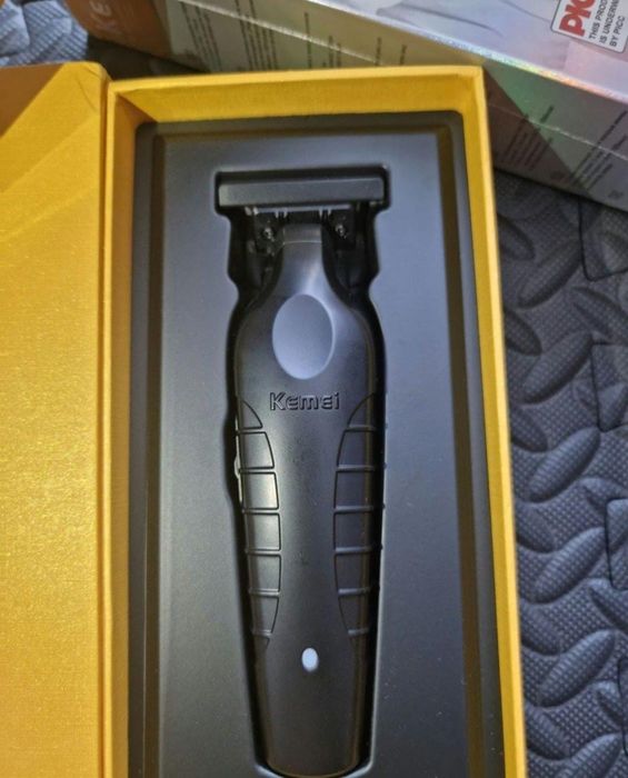 Trimmer Kemei 2299 Profesional 0 mm Contur | Precizie Absolută