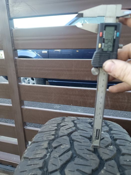 255/60r18  Matador Izzarda A/t2 + Jante DBV 8jx18, 5x112 ET 48