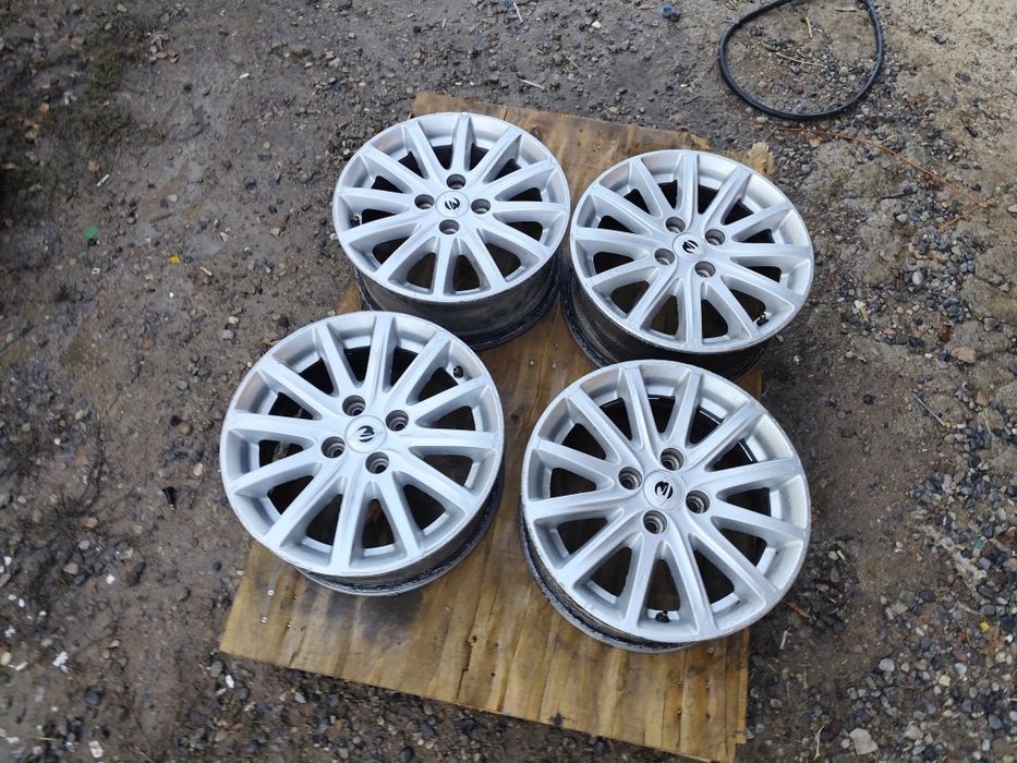 Срочно продам оригинал диск   от кобальт идеале. Диски