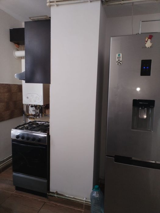Închiriez apartament Craiovita Noua
