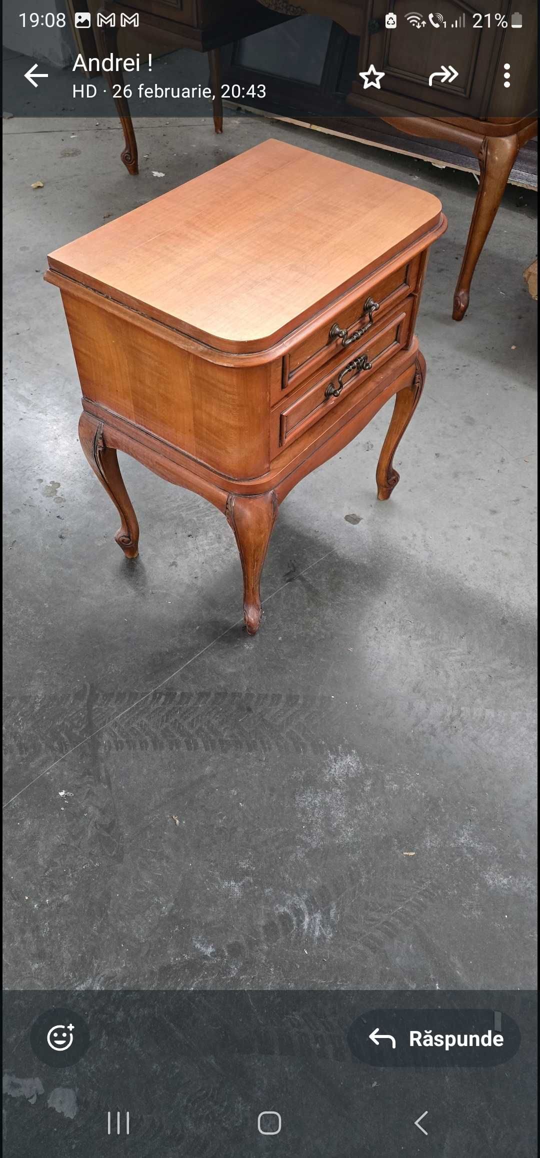 Mobila dormitor- dulap, noptiere, toaleta vintage.