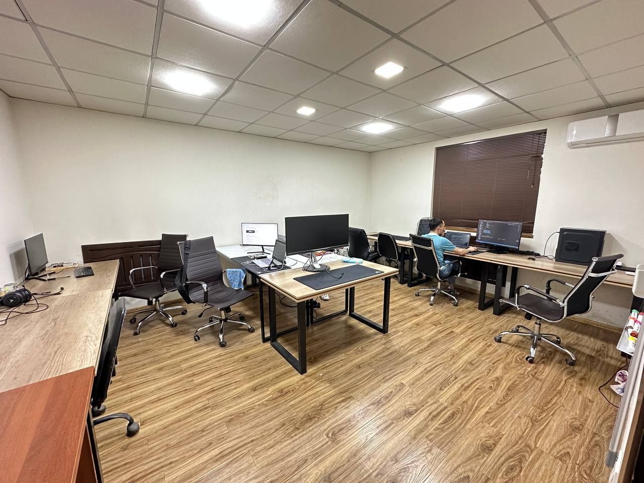 Продаётся нежилое помещение 170 м² под бизнес или офис