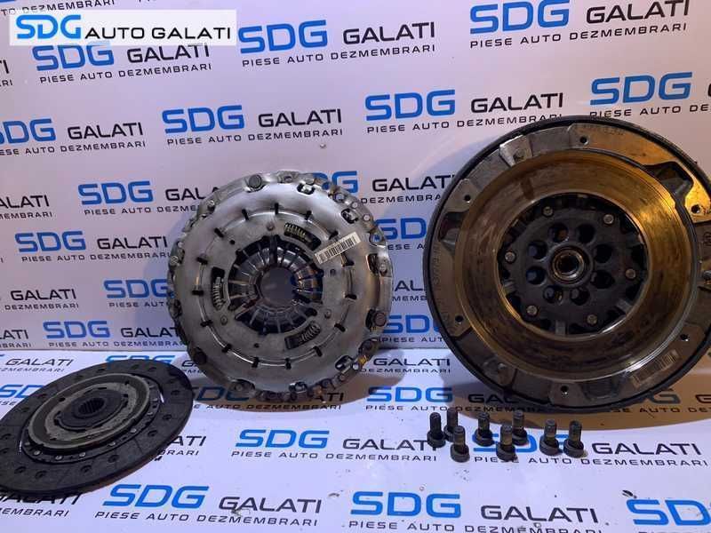 Ambreiaj LUK Volanta Masa Dubla Placa Presiune BMW Seria 1 E81 E82 E87 E88 120 2.0 D 2003 - 2011 Cod 7637279 7614326 7615627