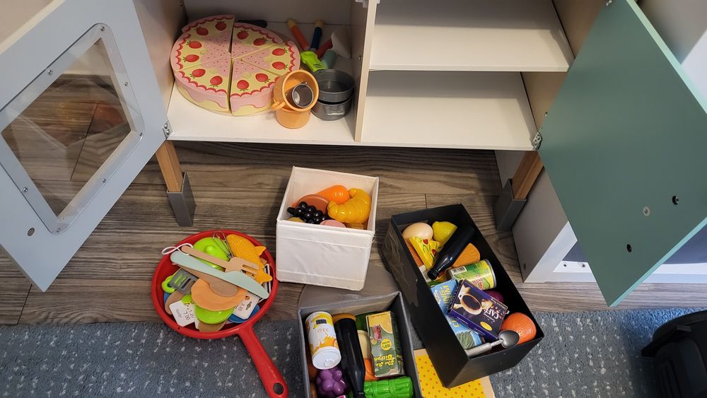 Bucatarie lemn copii si casa de marcat