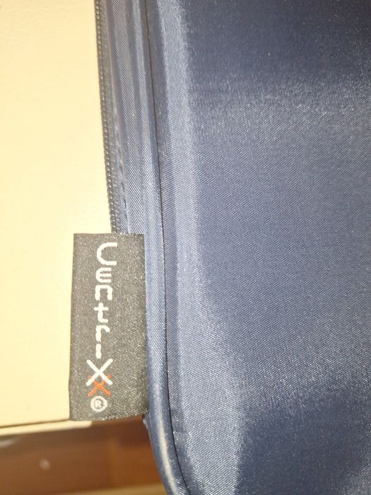 Продавам калъф за лаптоп