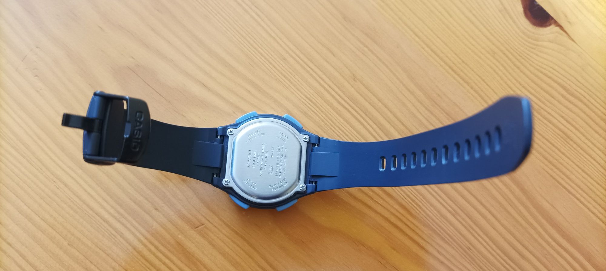 Часовник Casio W-753-2AVES