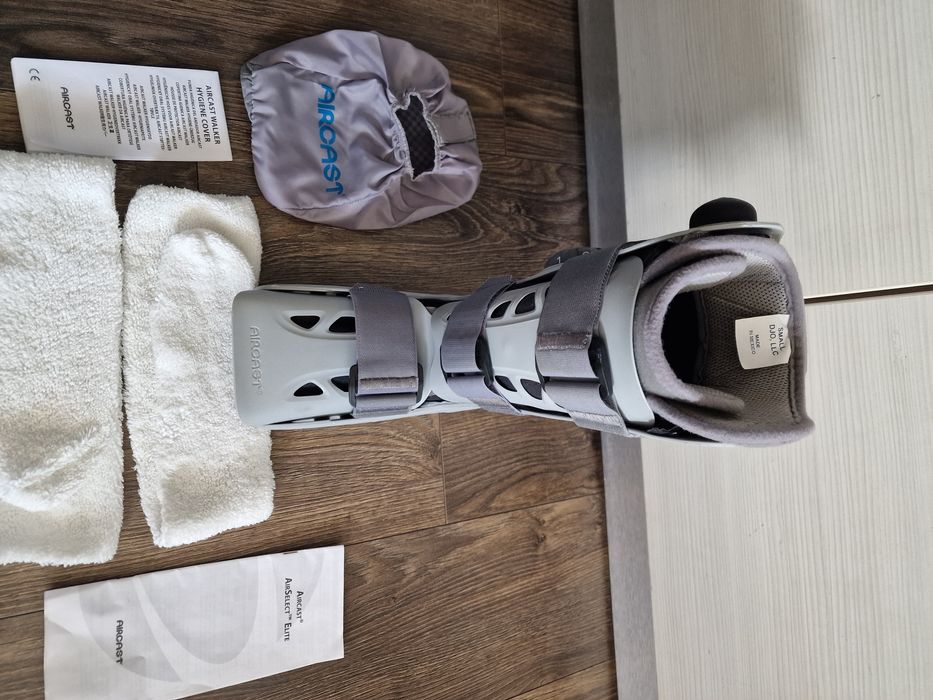 Orteza picior cizma de imobilizare aircast