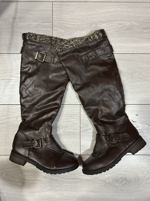 Дамски кожени ботуши