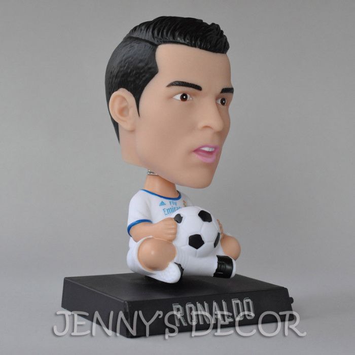 Фигура,играчка на Cristiano Ronaldo, люлееща се глава, Сувенир Ronaldo