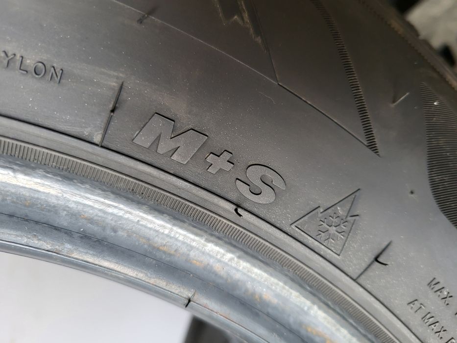 Set două Cauciucuri 205/65R16C iarna 2024