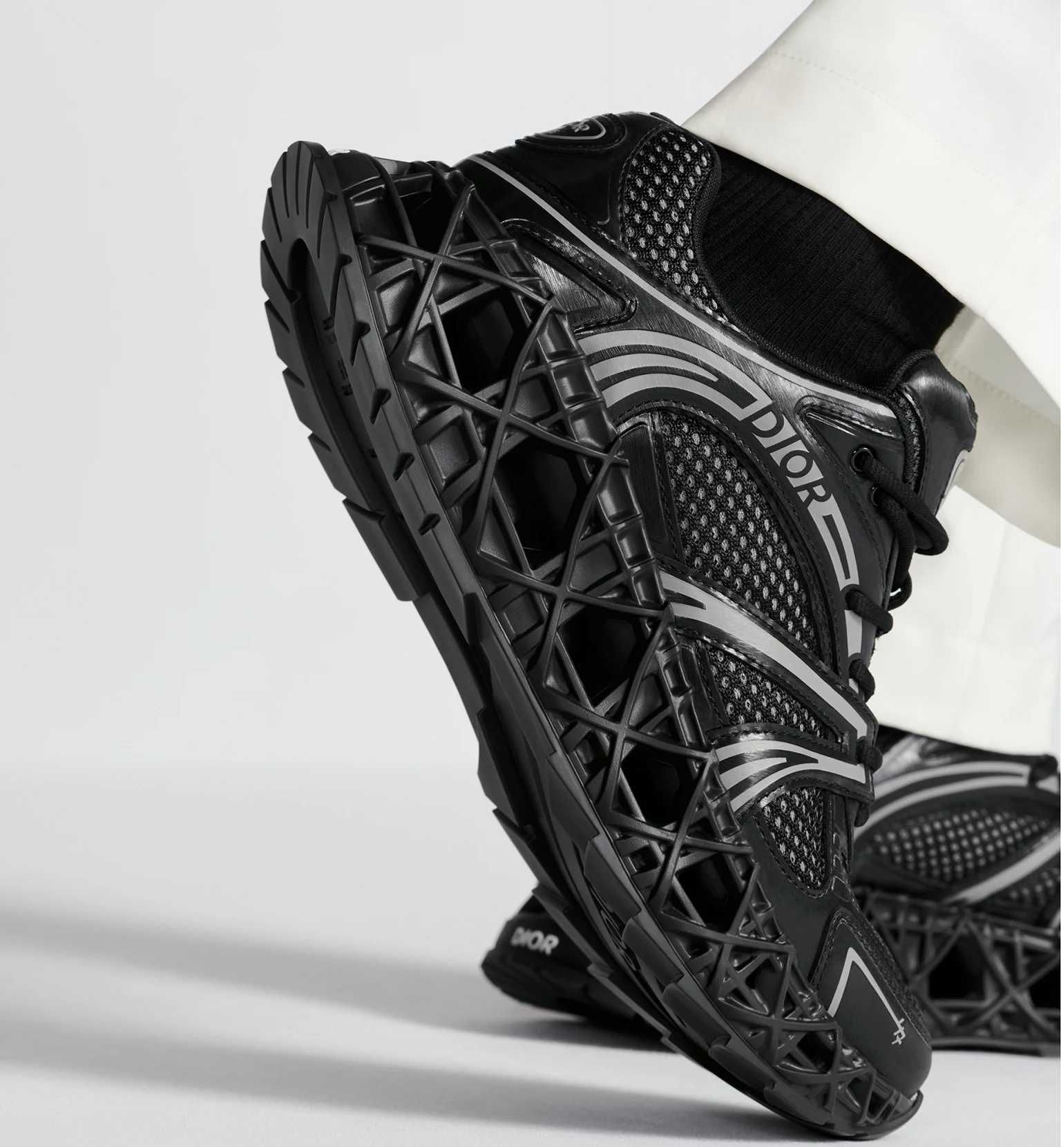 Мъжки маратонки обувки Dior модел 2025 кецове