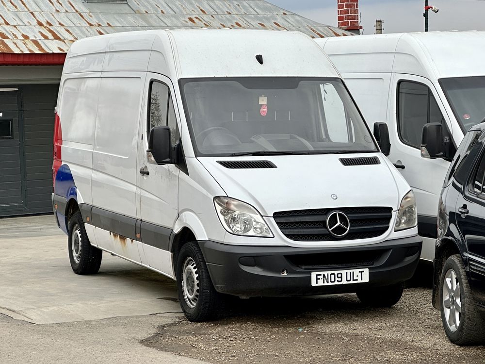 Dezmembrez Mercedes Sprinter motor 2.2 CDI euro 4/5 an oferim montaj