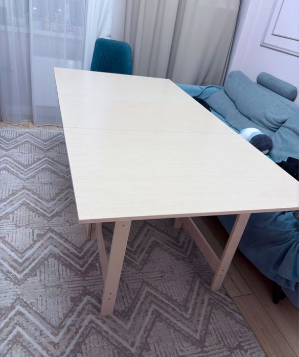 Продам стол раскладной