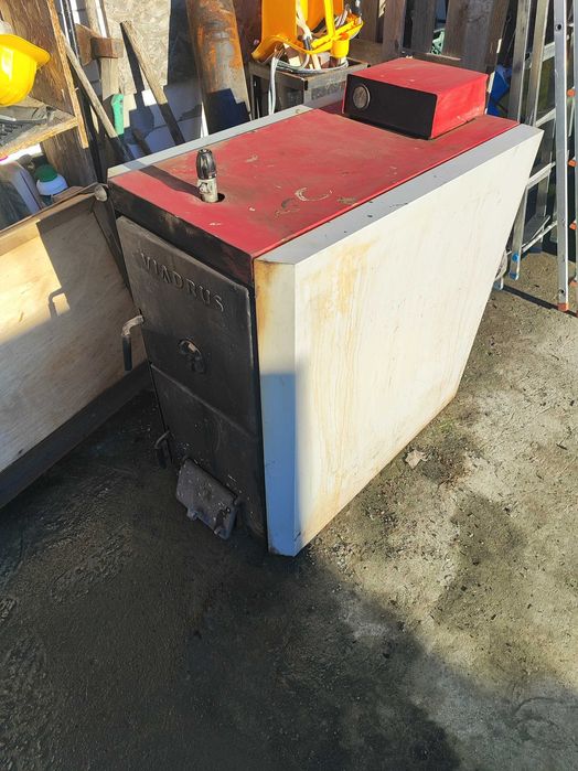 Vând centrala Viadrus 35kw