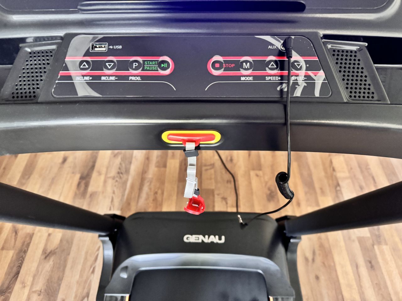 Срочно продам беговую дорожку Genau, NovaRun N5