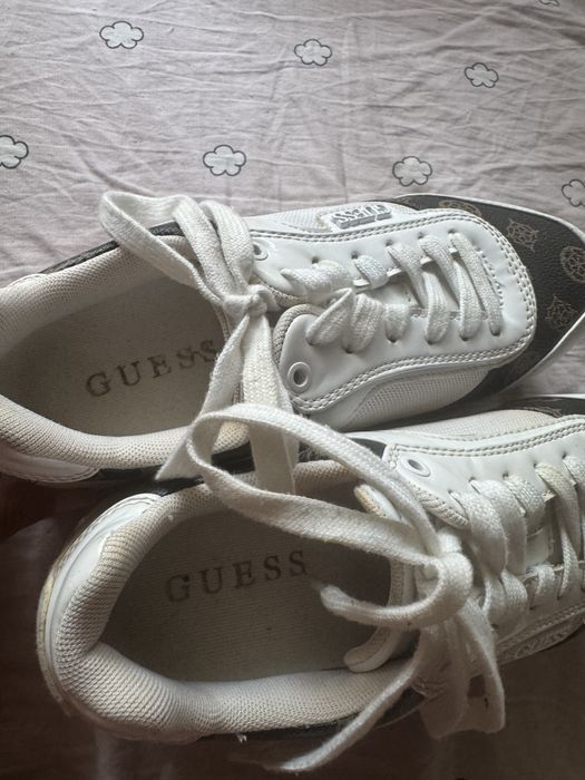 Adidasi cu platforma Guess