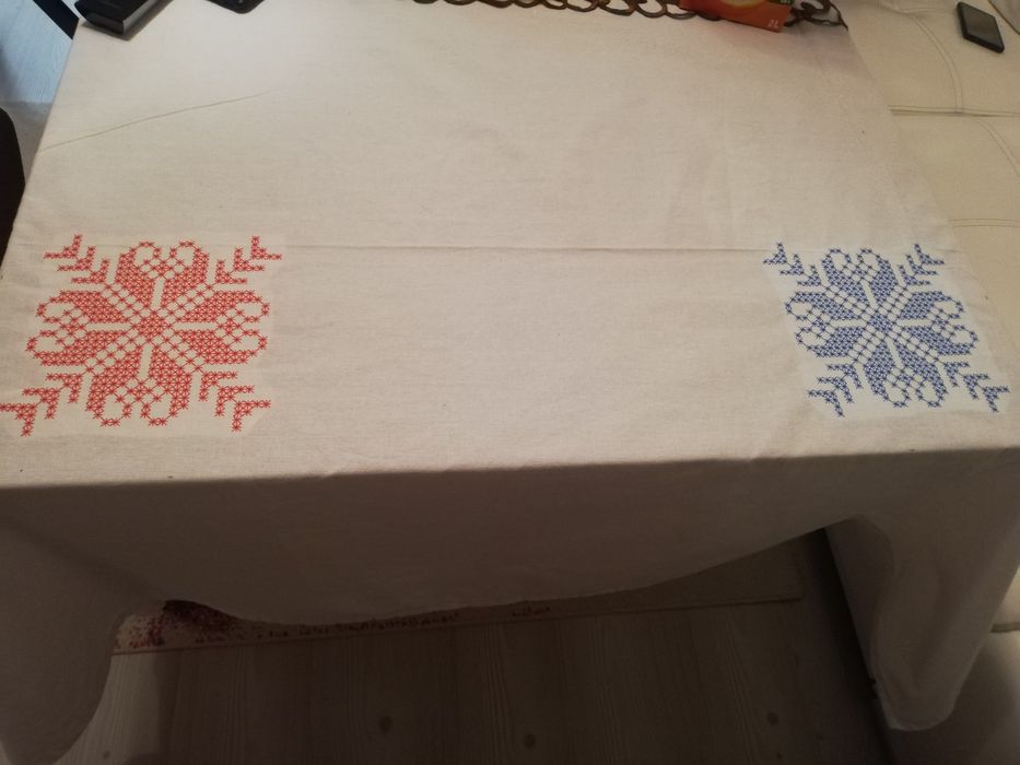 Lenjerie brodata sau personalizata