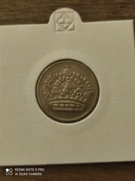 3 monede suedeze de argint