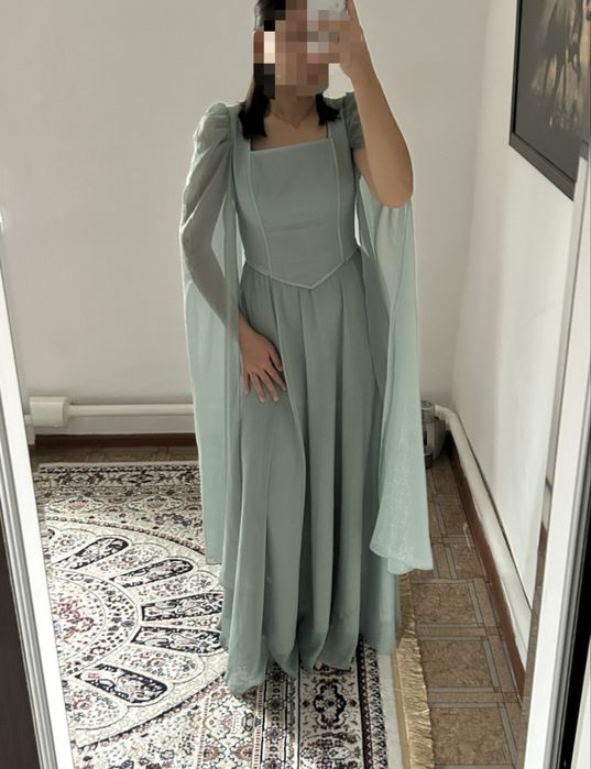 Платья вечерний для мероприятий