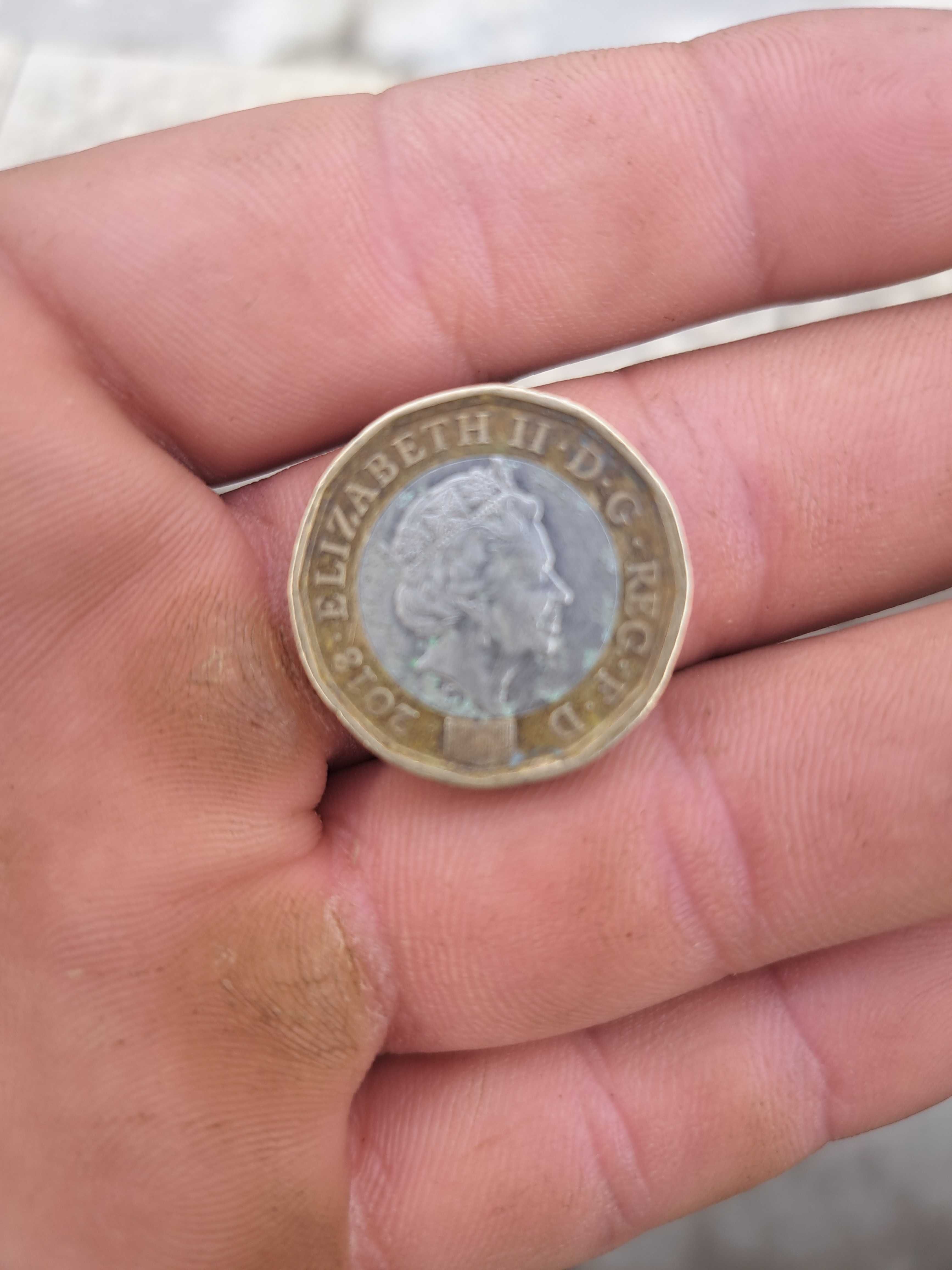 Moneda elizabeth