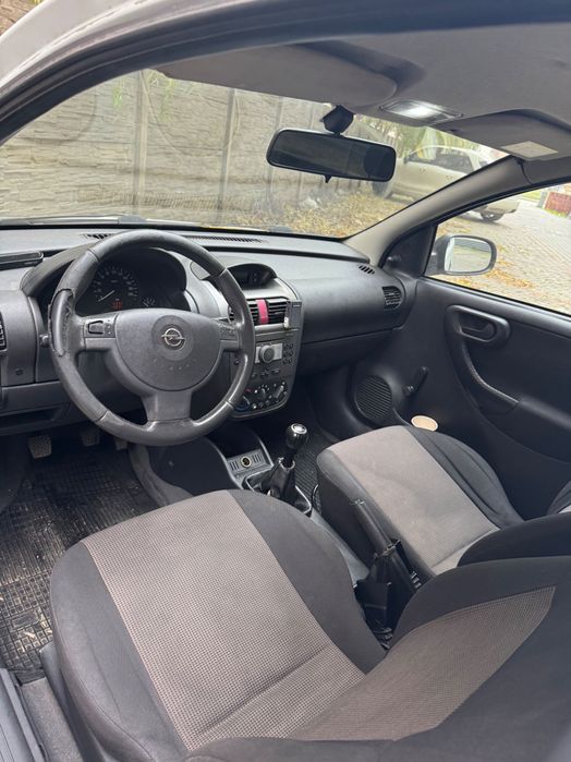De vânzare! Opal corsa C 2005,motorina