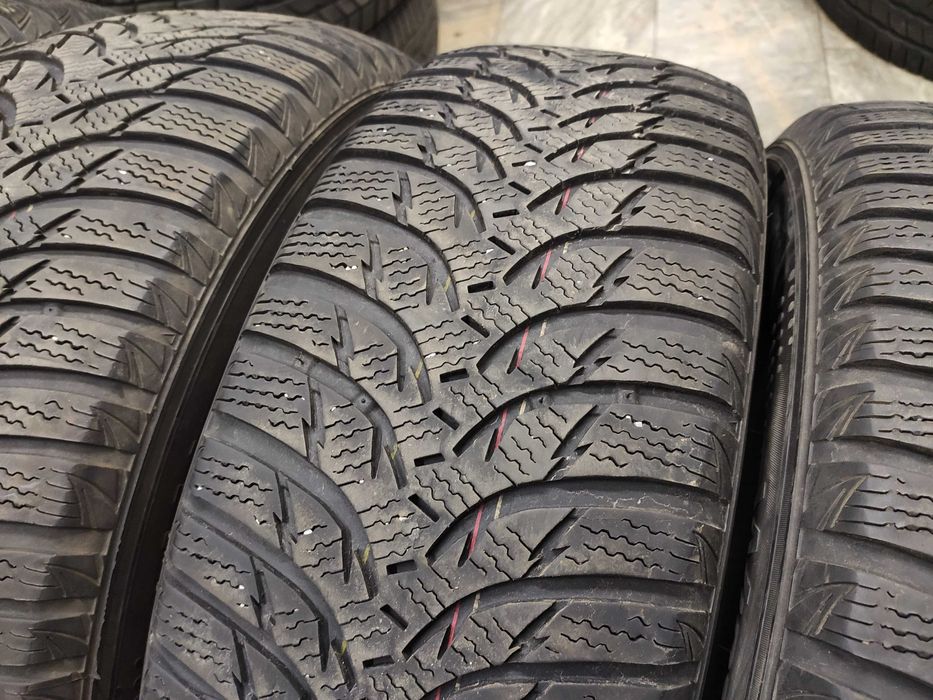 4бр Зимни Гуми 215 65 16 - Kumho