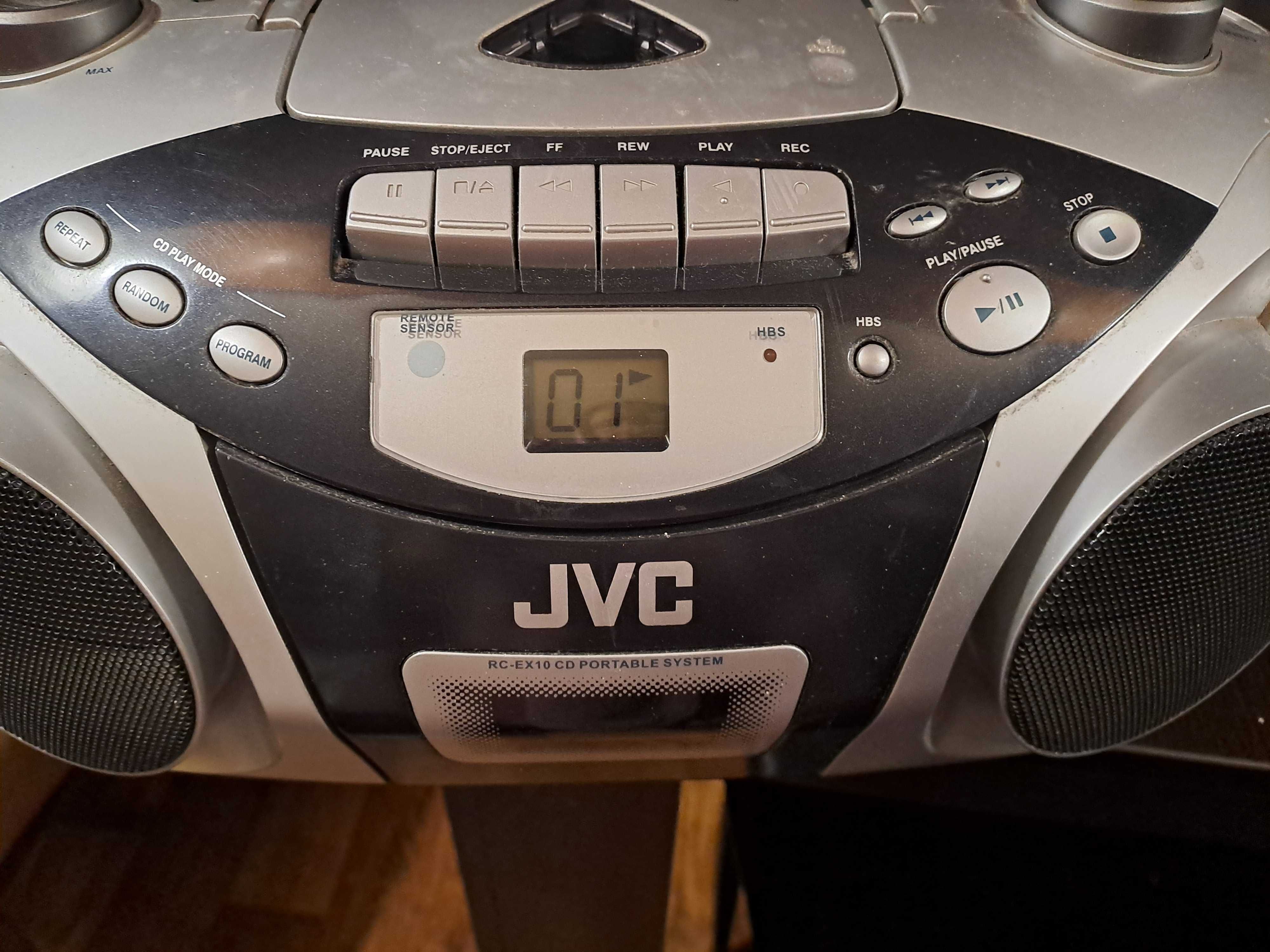 JVC-  касетофон в много добро състояние