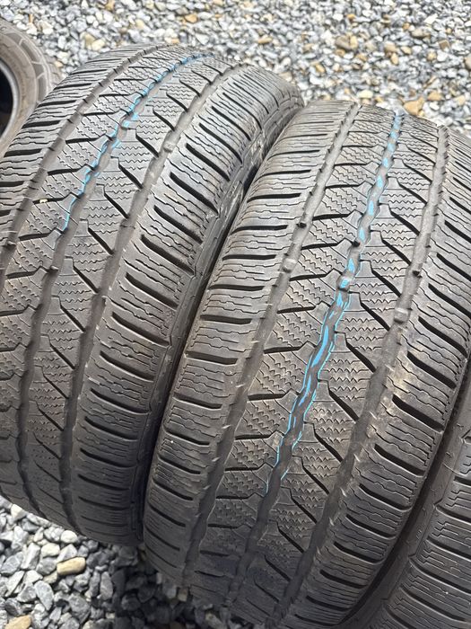 Anvelope de iarna 225/55 R17C