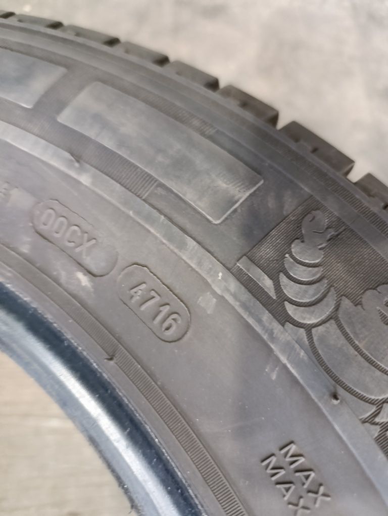 Летни гуми 235/65/16 С Continental