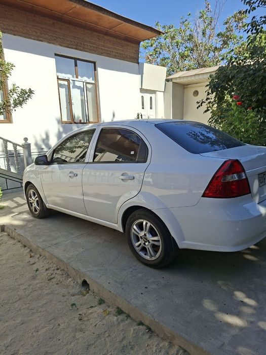 Nexia 3 4-pozitsiya aftomat 2020-yil